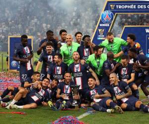 El cuadro parisino conquistó su primer título de la temporada goleando al Nantes.