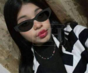Cinthia Melissa Hernández Cruz, de 18 años, fue hallada sin vida y enterrada en una vivienda ubicada en la colonia La Sosa de Tegucigalpa. Supuestaamente la joven vivía con su pareja, quien ahora es señalado como sospechoso del crimen.