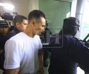 Juan Carlos Urbina enfrenta los delitos de robo con violencia agravada y homicidio en su grado de tentativa inacabada.