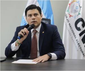 El consejero Marlon Ochoa afirma que lo que hace el Congreso es una revancha.