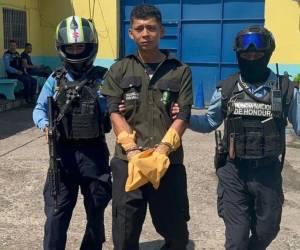 Un adolescente de 14 años, de origen chino, perdió la vida de un escopetazo en la cabeza a manos de un guardia de seguridad. El brutal ataque se ha convertido en el eslabón más reciente de una cadena de sangre que involucra a vigilantes privados en crímenes contra civiles y hasta sus propios compañeros. A continuación el recuento de los casos más sonados en el país.