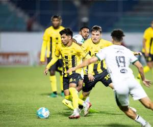 Imágenes del desarrollo del partido.