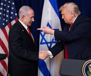 La venta incluye 12.000 cuerpos de bombas de uso general BLU-110A/B de 1.000 libras.