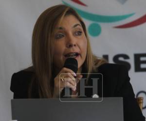 Ana Paola Hall denuncia sabotaje a sesión del pleno y acusa a Ochoa de tenderles una trampa