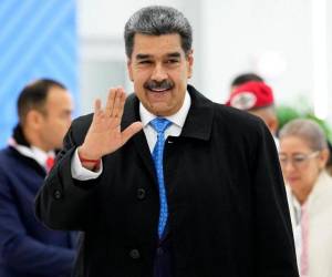 Ciudadanos estadounidenses reactivaron una demanda contra Nicolás Maduro, Delcy Rodríguez por terrorismo, secuestro y tortura.