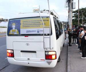 El transporte gratuito de la UNAH comenzó a ser<b> </b>implementado durante septiembre de 2025 bajo el programa Mi Bienestar.