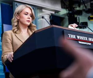 Karoline Leavitt aseguró que Trump tiene la potestad de indultar a Juan Orlando Hernández si él así lo considera.