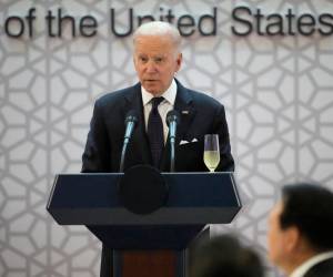 El presidente de los Estados Unidos, Joe Biden, pronuncia un discurso antes de la cena de estado con el presidente de Corea del Sur, Yoon Suk Yeol, en el Museo Nacional de Corea en Seúl el 21 de mayo de 2022.