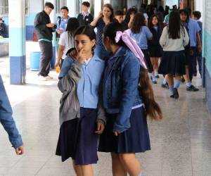 La prueba piloto de jornada extendida en el Instituto Jesús Milla Selva contempla ocho horas de permanencia escolar, alimentación y actividades artísticas, musicales y deportivas.