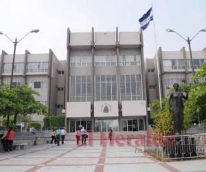 El pleno de la Corte Suprema de Justicia eligió al magistrado a cargo del caso, pero su nombre tampoco fue revelado.