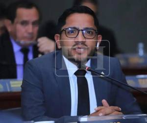 Mario Portillo impulsa proyecto para proteger a personas vulnerables del abuso digital.