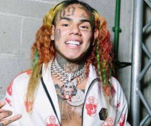 Tekashi regresará a prisión por violar su libertad condicional.