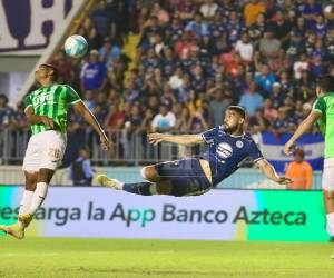 Imágenes del desarrollo del partido.