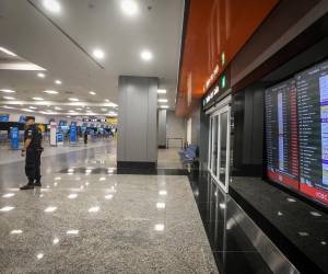 La pausa de los populares programas TSA PreCheck y Global Entry iniciará la mañana de este domingo, dijo el portavoz.