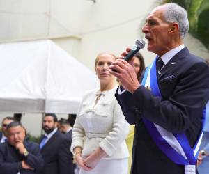 Asfura aseguró que su gobierno demostrará con hechos el compromiso de trabajar al servicio del país y afirmó que el tiempo será el encargado de confirmar su gestión.