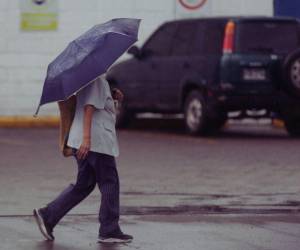 Lluvias y calor intenso persisten en varias regiones del país este miércoles 11 de junio.