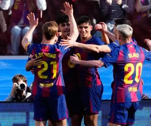 Marc Bernal se fue al ataque y le resultó bien para el FC Barcelona.