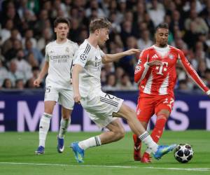 Imágenes del desarrollo del partido.