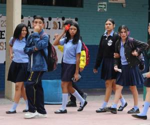 La iniciativa busca que los estudiantes aprovechen el tiempo extra en actividades extracurriculares.