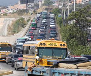 Autoridades pidieron a la población a denunciar cualquier incremento indebido llamando al número 9999-3080.