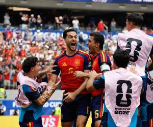 Imágenes del desarrollo del partido.