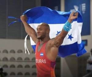 Kevin Mejía se baña de oro en los Juegos Centroamericanos y del Caribe 2026 en la disciplina de lucha grecorromana.