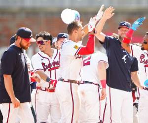 Los Braves terminaron derrotando 5-4 a los Phillies en el Citizens Bank Park.