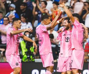 Messi puso a ganar al Inter Miami con un cabezazo sobre el Cruz Azul