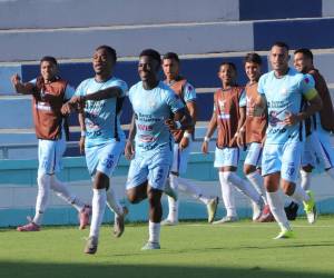 Bryan Félix anotó el cuarto gol del Génesis PN sobre el Victoria.