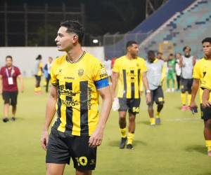 El Real España lo ha anunciado la salida del futbolista.