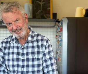 La actriz neozelandesa Rima Te Wiata, quien coprotagonizó junto a Sam Neill la película Hunt for the Wilderpeople, aseguró al New Zealand Herald que el actor padecía neumonía antes de su fallecimiento.