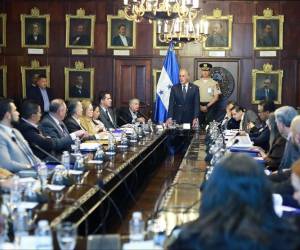 Se suprimen secretarías y ordenan auditoría total en maratónico Consejo de Ministros.