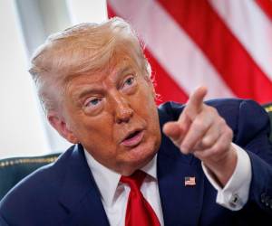 Donald Trump advirtió que Cuba dejará de recibir dinero y petróleo de Venezuela.