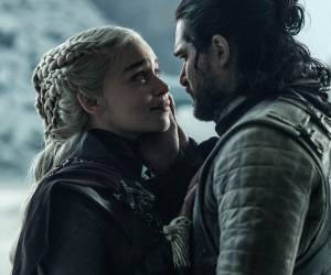 El 17 de abril de 2011 se emitió el primer capítulo de Juego de tronos, que se extendió por ocho temporadas.