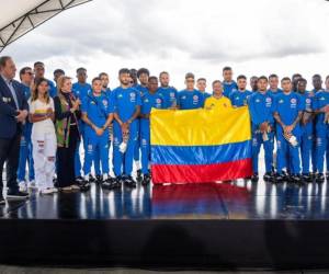 Un polémico acto de protocolo se dio cuando los jugadores de la selección de Colombia que estarán en el Mundial United 2026 pasaron despidiéndose por el presidente Gustavo Petro