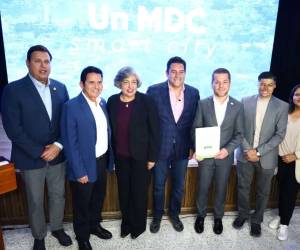 Representantes de la AMDC y la UTH consolidan la alianza estratégica para impulsar la innovación pública.
