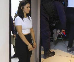 El caso de abuso sexual a dos menores inocentes en San Pedro Sula, sigue generando conmoción, debido a los detalles que van saliendo a luz. Katherine Yulibeht Romero Sorto, de 28 años, fue arrestada por las autoridades por señalarla como la responsable del abusar de sus hijastros de 13 y 8 años. ¿Tiene un trastorno? A continuación los detalles.