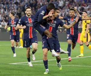 Achraf Hakimi acerca al PSG a su primer título en Champions League.