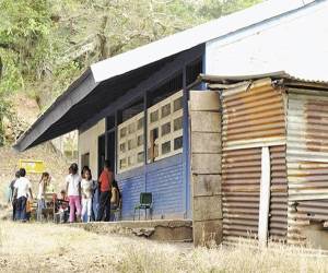 Múltiples retos y problemáticas enfrenta la educación pública en las zonas rurales de Honduras, hacia donde se orientarán los fondos del préstamo