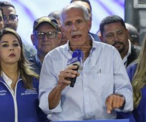 Nasry Asfura pidió serenidad a la población tras la reducción de la ventaja inicial del Partido Nacional y afirmó que su equipo continúa consolidando la información con base en las actas en su poder.