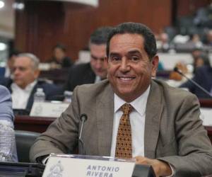 El diputado Antonio Rivera Callejas dejó entrever que hay posibles acciones contra Luis Redondo.