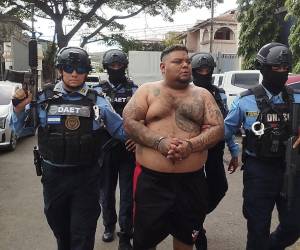 Ronal Antonio López Valle, apodado Cabeza de Toro al ser arrestado por agentes de la División Antiextorsión y Asociaciones Terroristas (DAET).