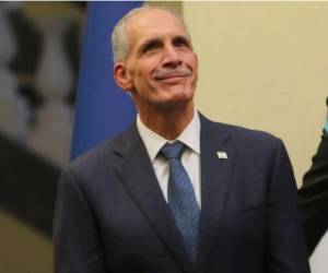 Asfura desarrollará una agenda bilateral en Ucrania para fortalecer la cooperación en áreas estratégicas como agricultura, energía, tecnología, infraestructura, educación e inversión.
