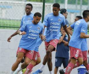 Imágenes del desarrollo del partido.