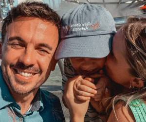 Frankie Muniz compartió el sábado en Instagram una serie de fotografías junto a su esposa Paige Price, de quien anunció su separación en julio, y su hijo Mauz, de cinco años