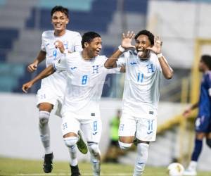 La Bicolor ganó por marcador de 4-2 en su debut ante Guayana.