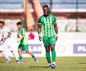 Imágenes del desarrollo del partido.