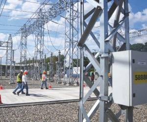 El 21 de julio de 2026 el Congreso Nacional retomará la discusión de las reformas al subsector eléctrico, luego del receso legislativo. Hasta entonces, las cinco bancadas podrán presentar observaciones y propuestas al dictamen.