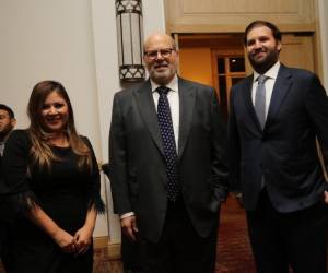 Durante el evento, los organizadores resaltaron que los reconocimientos buscan destacar a líderes empresariales por su trayectoria profesional, visión estratégica y el impacto generado desde sus organizaciones.