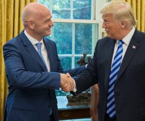Donald Trump y Gianni Infantino, presidente de la FIFA, mantienen una muy buena relación.